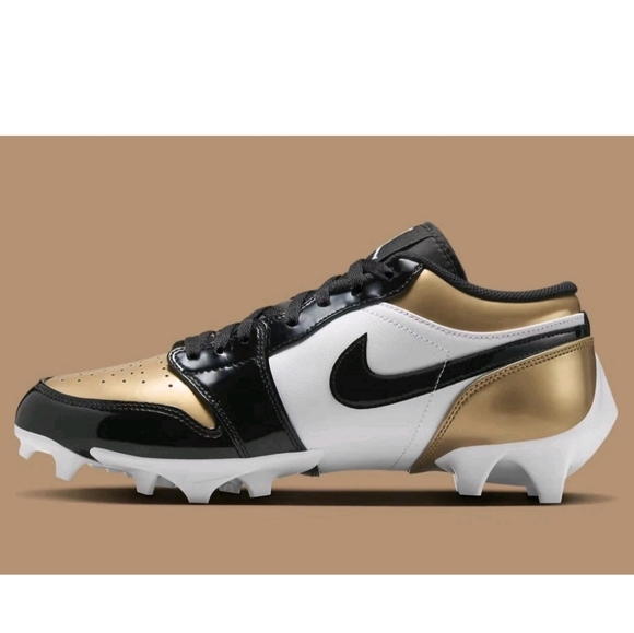 Nike Air Jordan 1 Low TD Football Cleats Black Gold - Picture 1 of 8